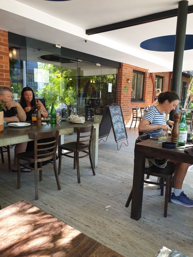 Mount Street Breakfast Bar - Pubs Perth